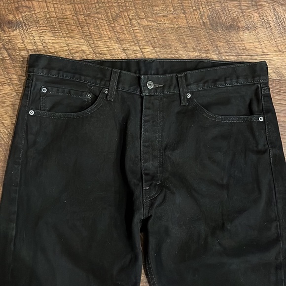 Levi's 505 Men's Black Regular Fit Denim Jeans Size 38x32 - Picture 2 of 4